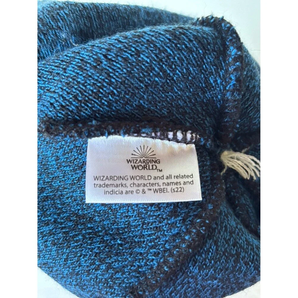 RAVENCLAW beanie pom pom Universal Studios Wizarding World Harry Potter NWOT